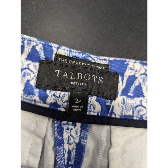 Talbots The Perfect Bermuda Short Elephant Print Pockets Cotton Stretch Women's - Picture 3 of 4